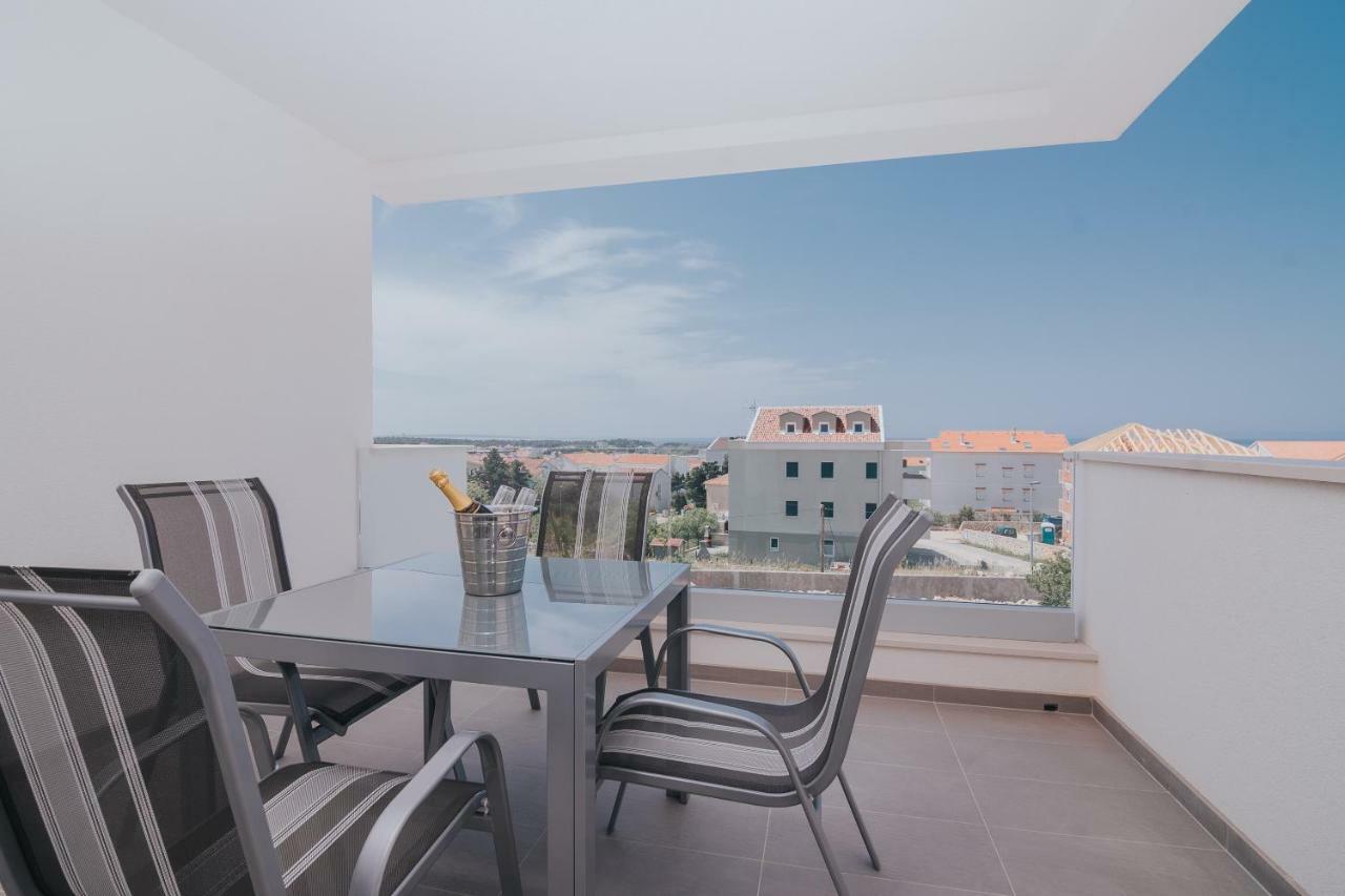 Apartments Pool Villa Aldura โนวาลยา ห้อง รูปภาพ