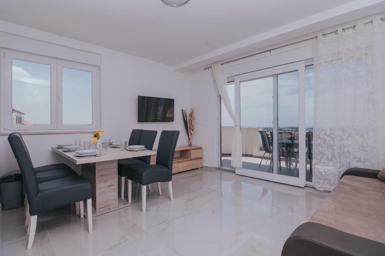 Apartments Pool Villa Aldura โนวาลยา ห้อง รูปภาพ